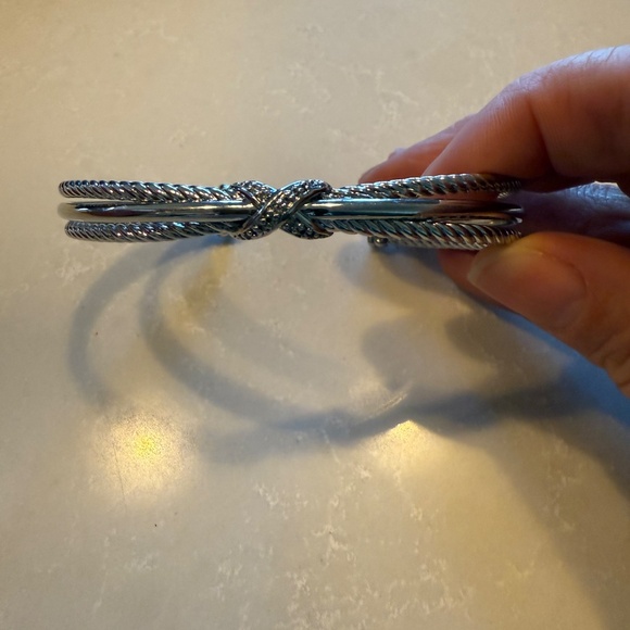 David Yurman X crossover cuff with Diamonds - Picture 6 of 6